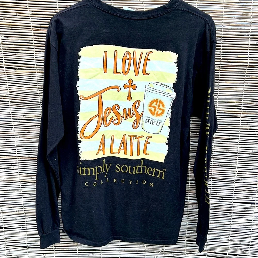 Simply southern size medium long sleeve shirt - Picture 1 of 2